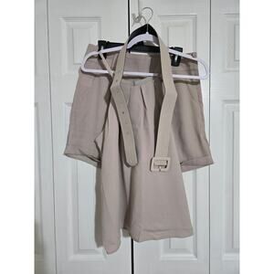 Unknown brand large women's 3 piece outfit. Top shorts and belt in beige new